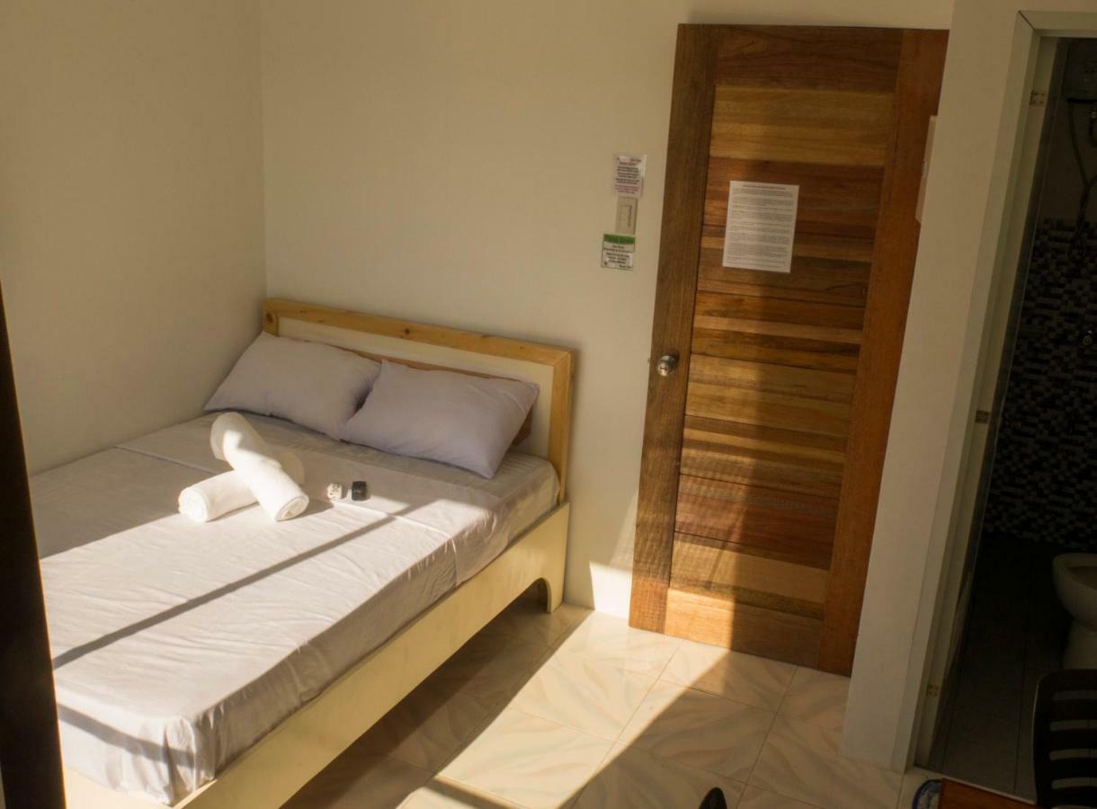 Cool Stay Inn Balabag  Exterior foto