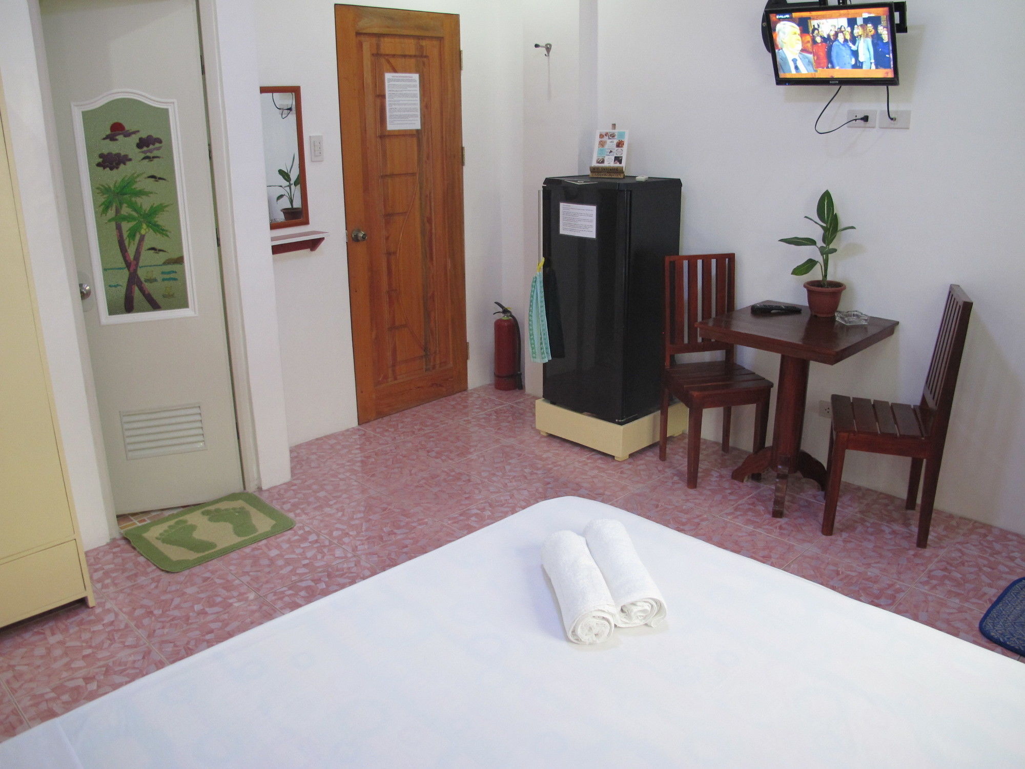 Cool Stay Inn Balabag  Exterior foto